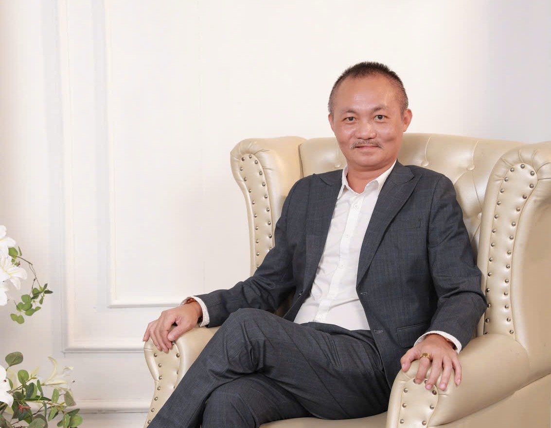 Mr. Nghĩa